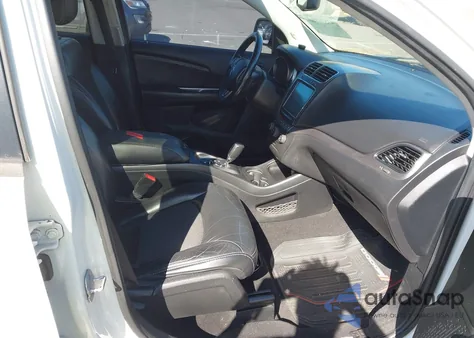 2014 Dodge Journey Crossroad z USA, uszkodzony, nr VIN 3C4PDCGG4ET311982